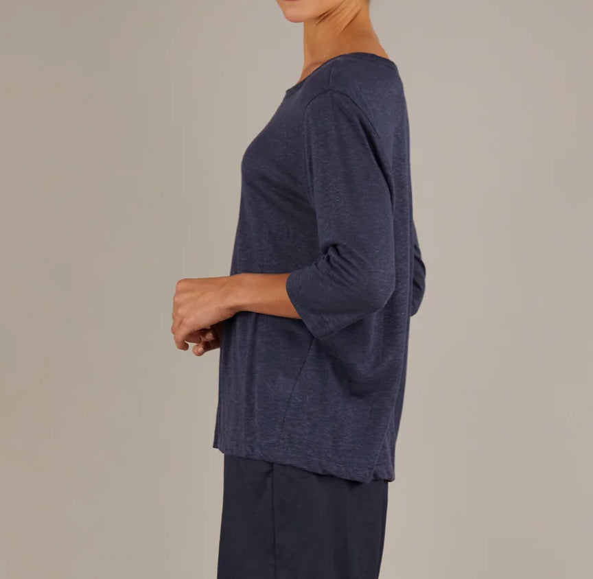 Bronte Navy Linen 3/4 Sleeve Top