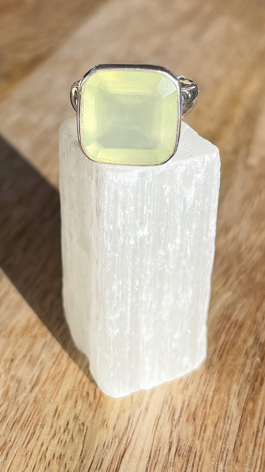 Prehnite Silver Ring