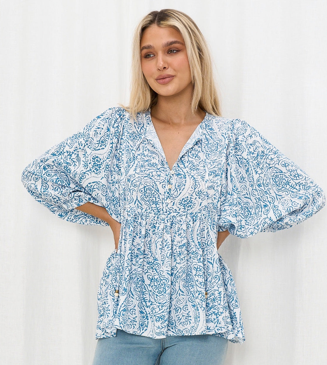 Belle Blue and White Print Blouse – Totalook Clothing Yamba